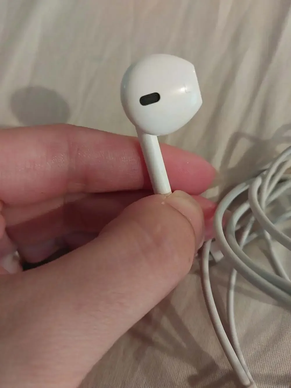 Apple EarPods with Lightning Connector